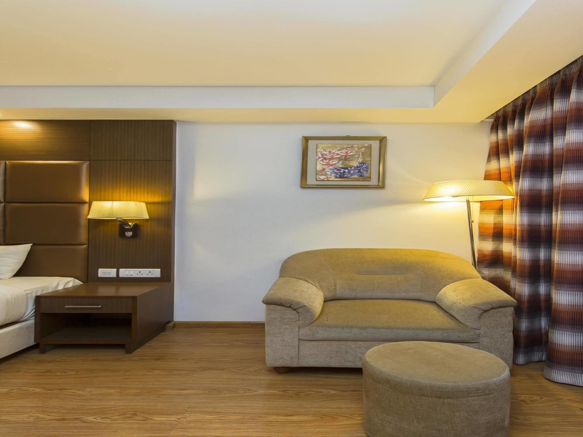 The Atrium Boutique Hotel Maisúr Exteriér fotografie